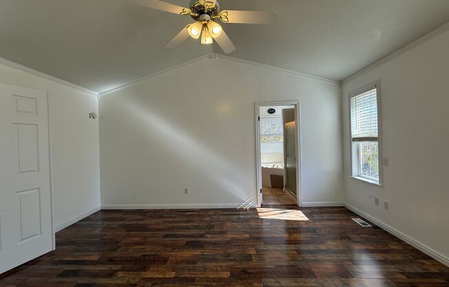 Beautifully Updated Home in South Jordan!