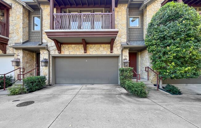 Upgraded Town Home