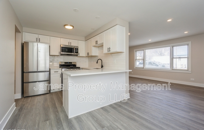 6047 N NORTHWEST HWY