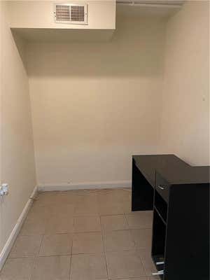 Studio, 800 sqft, $1,800