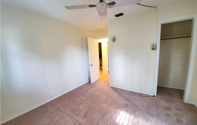 ANNUAL RENTAL 2/1 COTTAGE