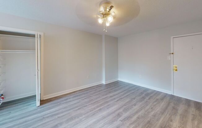 Incredible Location in Dupont Circle- Updated One Bedroom W/Private Balcony, Pets Welcomed!