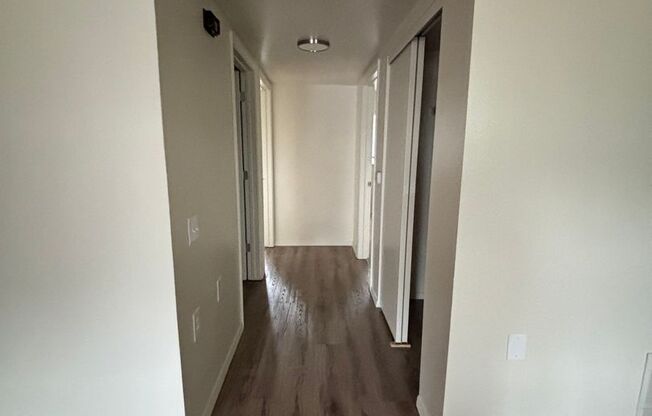 2 beds, 1 bath, 842 sqft, $1,444, Unit 28-B06 Davis 2 BD
