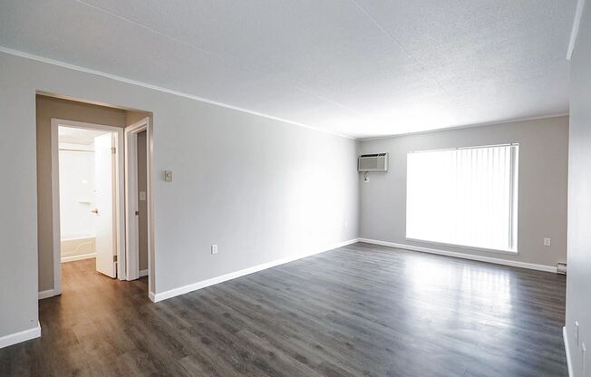 1 bed, 1 bath, 660 sqft, $1,259, Unit 5-107