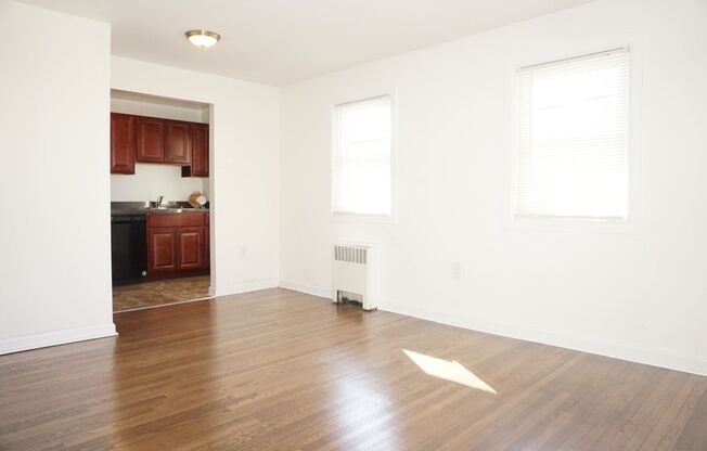 1 bed, 1 bath, 600 sqft, $1,149, Unit A12