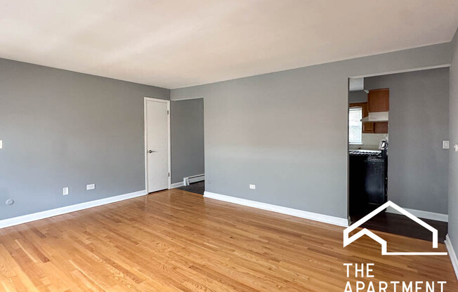 3835 N NARRAGANSETT