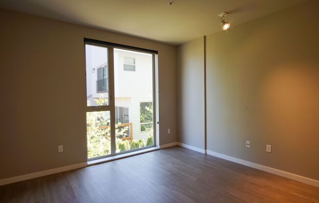 Modern Studio with Floor to Ceiling Windows!