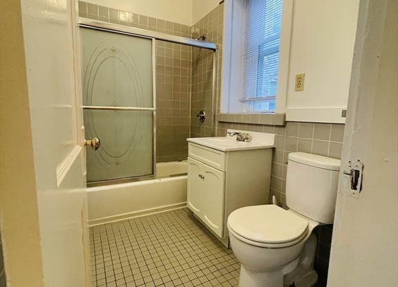 1 bed, 1 bath, 600 sqft, $2,800, Unit 15