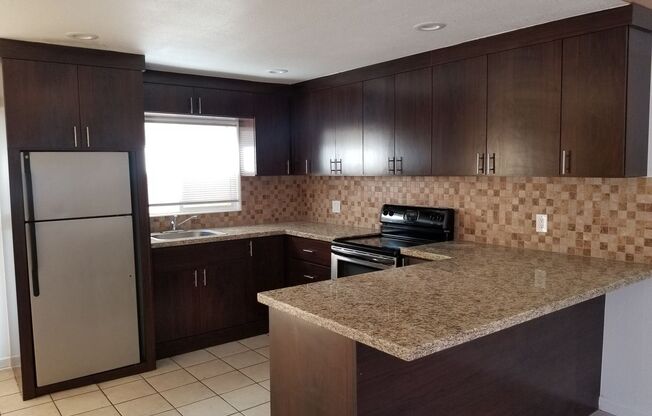 1 bed, 1 bath, 800 sqft, $1,095