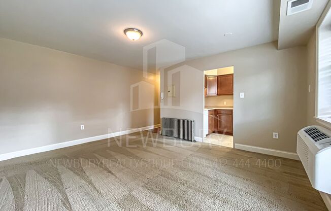 2 beds, 1 bath, 635 sqft, $979, Unit 102-06