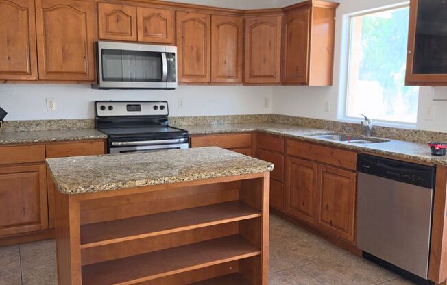 4BD/2BA San Tan Valley Home for Rent!