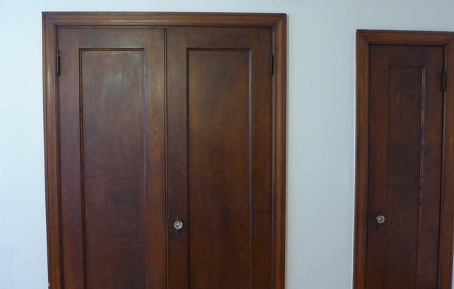 Studio, 1 bath, 400 sqft, $785, Unit 221