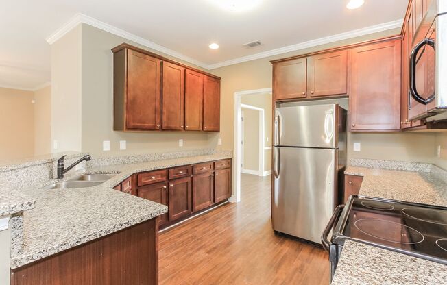 Beautiful 4 Bedroom Single Family Home in Lawrenceville