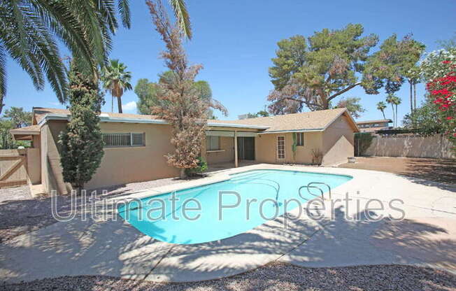 8702 E SELLS DR