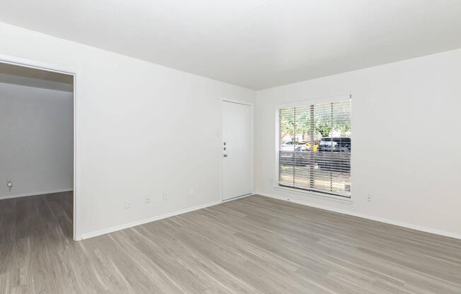 1 bed, 1 bath, 500 sqft, $775