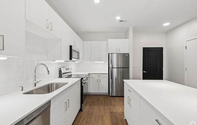 1 bed, 1 bath, 800 sqft, $1,485, Unit 19