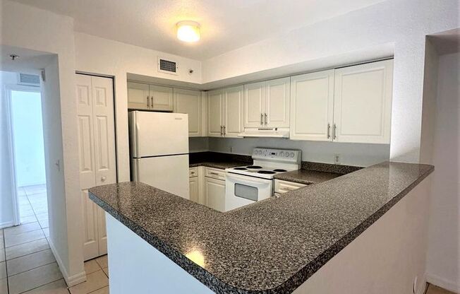 Spacious 3BR/2BA Unit in Central North Miami—Open Layout, Modern Convenience, and Ready to Move In!