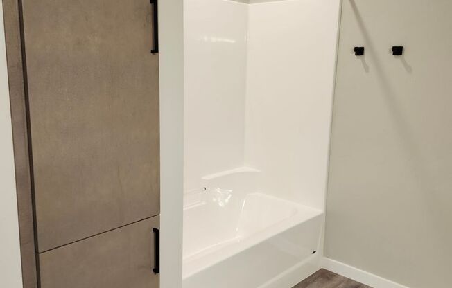 2 beds, 2 baths, 1,028 sqft, $1,700, Unit 312