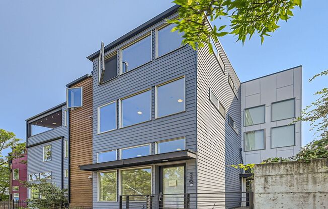 One Month Free Rent! Spacious Modern Townhome near Madrona!