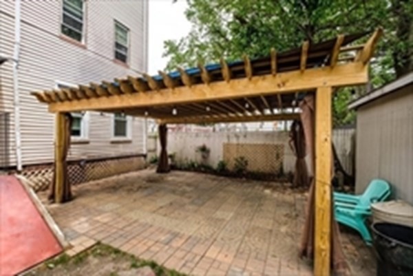3 beds, 1 bath, 1,100 sqft, $2,500, Unit 3