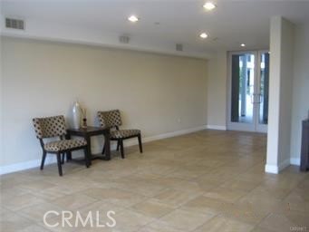 10878 Bloomfield St Apt 404