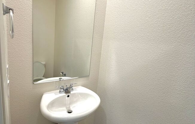 4 beds, 1.5 baths, $2,700