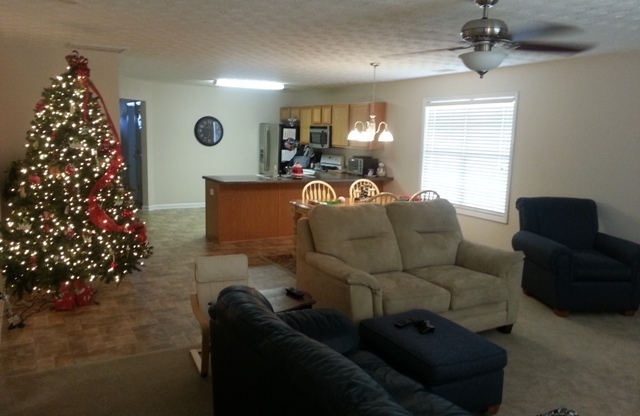 ***AVA. 9/1, SHORT-TERM RENTAL*** WESTSIDE 4 Bedroom!