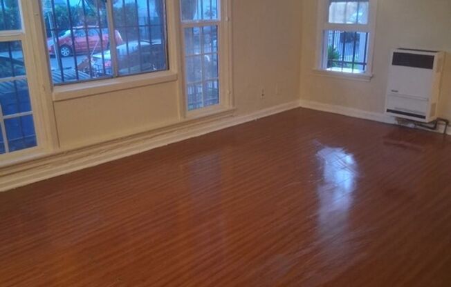 41st Apartments Place