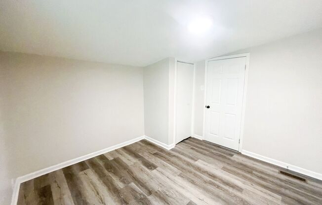 3 beds, 1 bath, $1,150