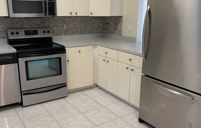 2 beds, 2 baths, $2,150