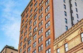 2 beds, 1 bath, 1,000 sqft, $6,500, Unit 4C