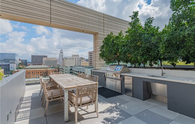 1 bed, 1 bath, 711 sqft, $2,800, Unit 1414