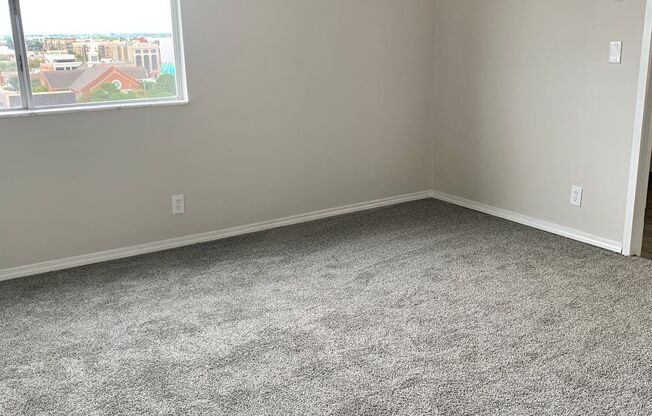 2 beds, 2 baths, 853 sqft, $1,600, Unit 615