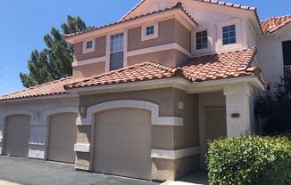 Great Condo, Convenient Location in a Gated Community