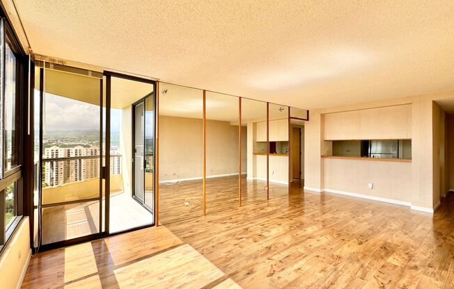 HIGHLY DESIRABLE 2 BED/2 BATH SPECTACULAR VIEWS