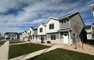 New - Never Lived In End unit Townhouse - Spanish Fork