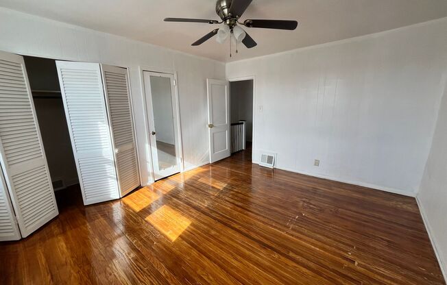 3 beds, 1 bath, $1,950