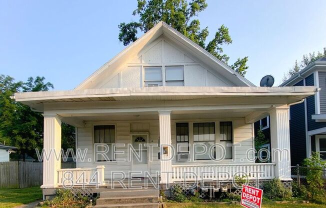 613 MONROE AVE