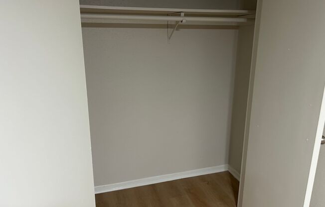 Studio, 1 bath, 575 sqft, $1,099, Unit OCR-106