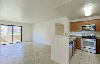 Spacious 3BR/2BA Condo with Pool, 2 Parking Spaces