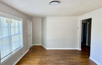 2 beds, 1 bath, $800