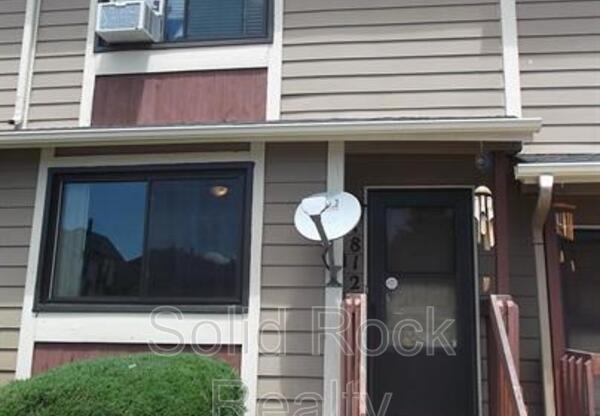 1812 ERIN LOOP