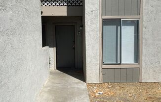 1 bed, 1 bath, 700 sqft, $995, Unit C