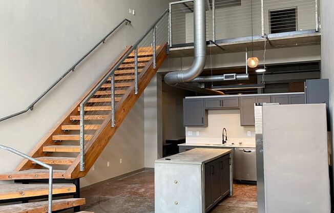 2 beds, 2 baths, 1,400 sqft, $2,195, Unit 606