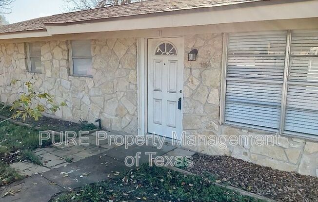 310 HIGHLAND ESTS DR