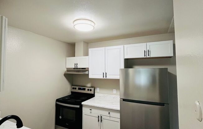 1 bed, 1 bath, 714 sqft, $1,795, Unit 020