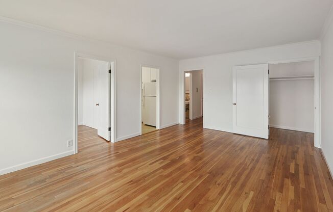 1419 1421 OAK GRV AVE