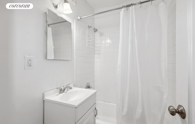 Studio, 1 bath, $2,395, Unit 3J