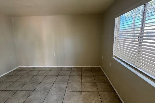 3028 N CASTRO AVE