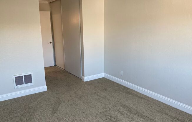 1 bed, 1 bath, $2,395, Unit 409